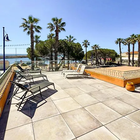 110 M2 De Terras Vue Mer, Pieds Dans L Eau Pour 6 Pers Maxi Avec Clim Et Wifi Fibre Avec 390 Places De Parking Gratuites A Proximite شقة Hyères